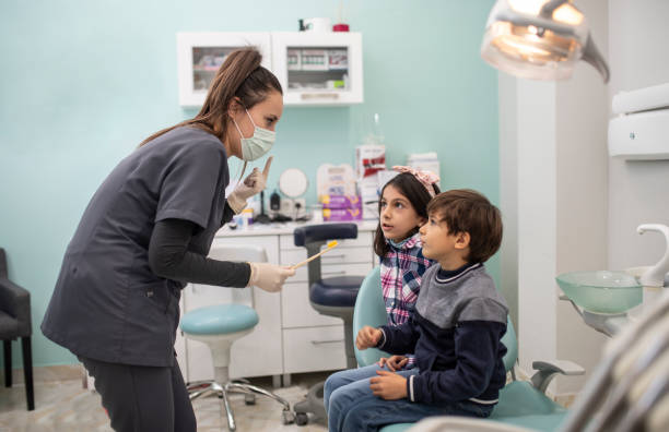 Best Emergency Dental Care  in Hooper, NE